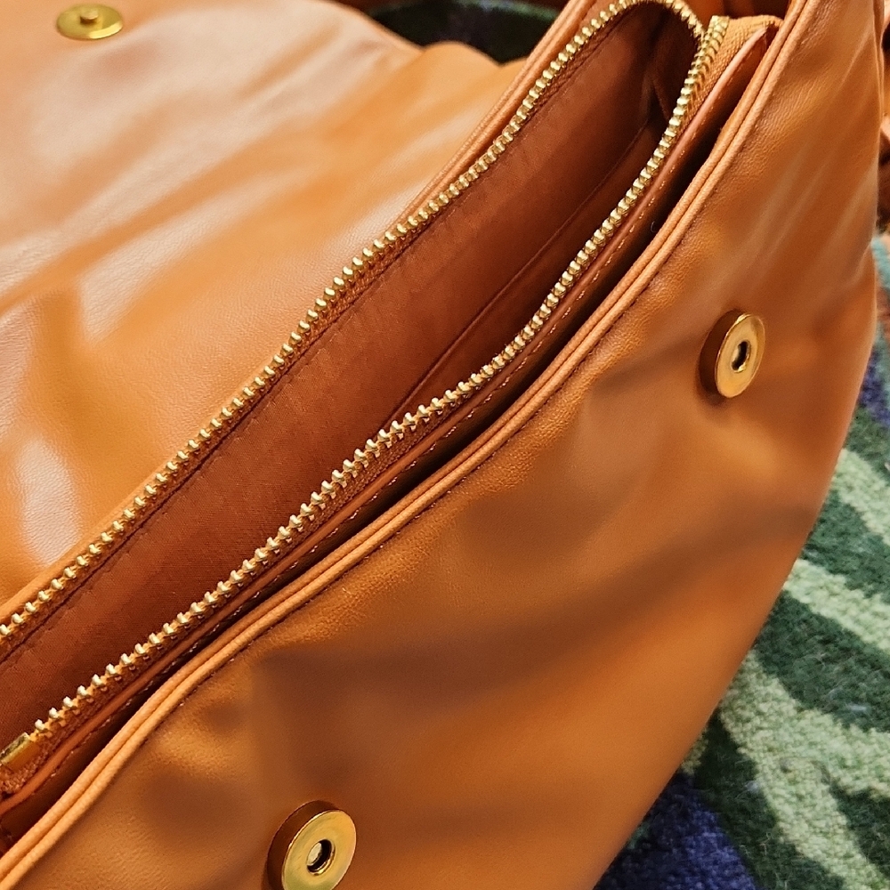 Free People Coney Vegan Crossbody - Picture 10 of 11